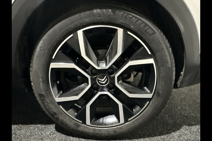 Citroën Ë-C4 Shine 50 kWh | Panoramadak | adaptieve cruise control | Apple & Android Carplay | SoH (batterijcheck) 93.19 % score!