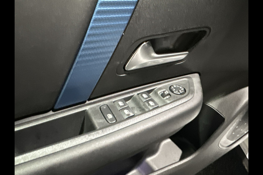 Citroën Ë-C4 Shine 50 kWh | Panoramadak | adaptieve cruise control | Apple & Android Carplay | SoH (batterijcheck) 93.19 % score!