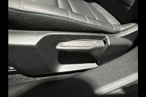 Citroën Ë-C4 Shine 50 kWh | Panoramadak | adaptieve cruise control | Apple & Android Carplay | SoH (batterijcheck) 93.19 % score!