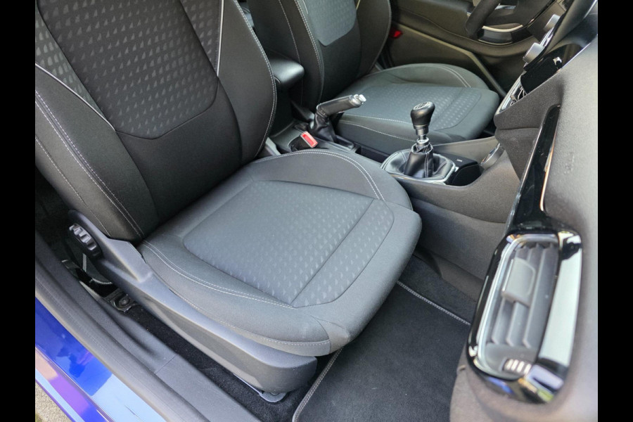 Ford Fiesta 1.0 EcoBoost Titanium / NAP / GARANTIE / CARPLAY / CAMERA / ALLSEASON / 6-BAK / DAB+ / LED / ISOFIX / LM-VELGEN ''16 !