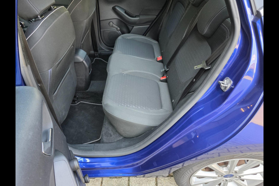 Ford Fiesta 1.0 EcoBoost Titanium / NAP / GARANTIE / CARPLAY / CAMERA / ALLSEASON / 6-BAK / DAB+ / LED / ISOFIX / LM-VELGEN ''16 !