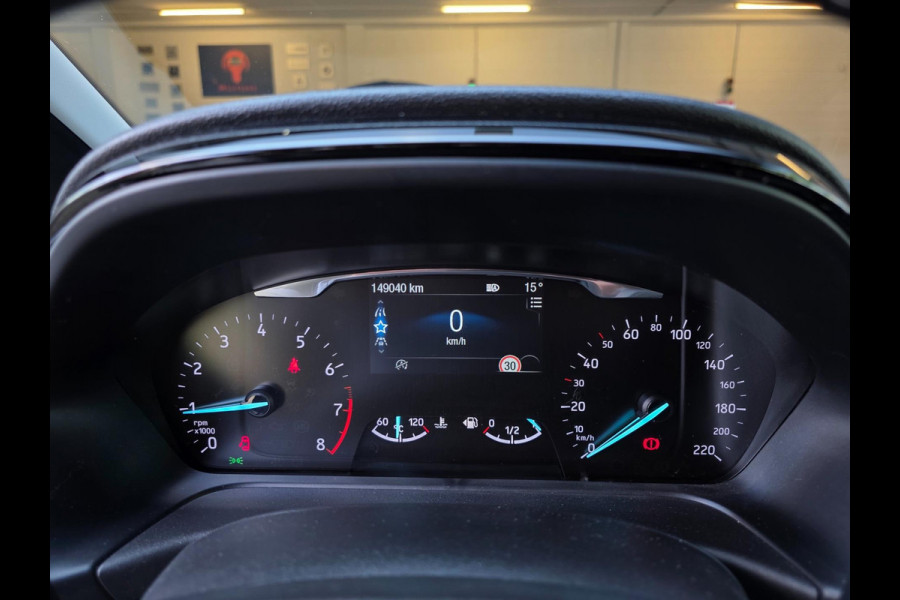 Ford Fiesta 1.0 EcoBoost Titanium / NAP / GARANTIE / CARPLAY / CAMERA / ALLSEASON / 6-BAK / DAB+ / LED / ISOFIX / LM-VELGEN ''16 !