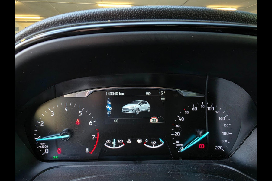 Ford Fiesta 1.0 EcoBoost Titanium / NAP / GARANTIE / CARPLAY / CAMERA / ALLSEASON / 6-BAK / DAB+ / LED / ISOFIX / LM-VELGEN ''16 !