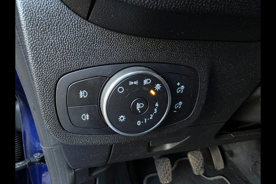Ford Fiesta 1.0 EcoBoost Titanium / NAP / GARANTIE / CARPLAY / CAMERA / ALLSEASON / 6-BAK / DAB+ / LED / ISOFIX / LM-VELGEN ''16 !