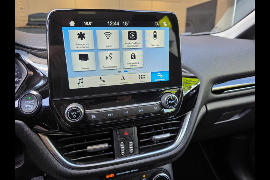 Ford Fiesta 1.0 EcoBoost Titanium / NAP / GARANTIE / CARPLAY / CAMERA / ALLSEASON / 6-BAK / DAB+ / LED / ISOFIX / LM-VELGEN ''16 !