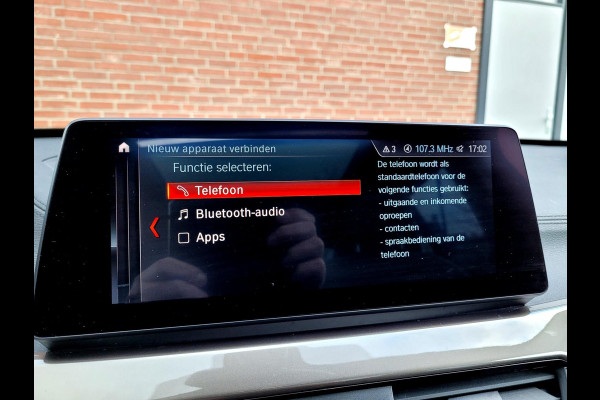 BMW X1 SDrive20i Pano, HUD, ACC, Drive Assist [BTW, NL-auto met NAP]