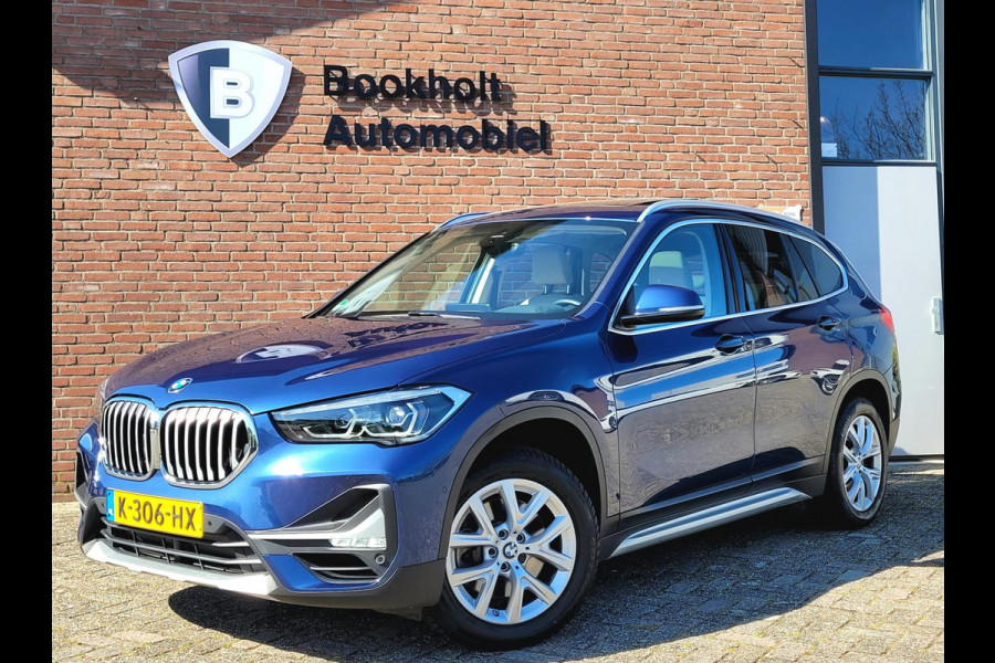 BMW X1 SDrive20i Pano, HUD, ACC, Drive Assist [BTW, NL-auto met NAP]
