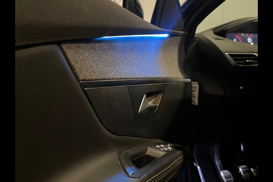 Peugeot 5008 1.2 PureTech GT-Line | 7 Pers|Pano|Navi|Cam|Dodehoek|Trekhaak|Dealer Onderhouden