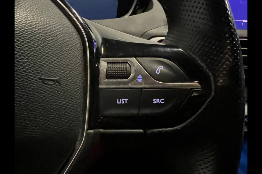 Peugeot 5008 1.2 PureTech GT-Line | 7 Pers|Pano|Navi|Cam|Dodehoek|Trekhaak|Dealer Onderhouden