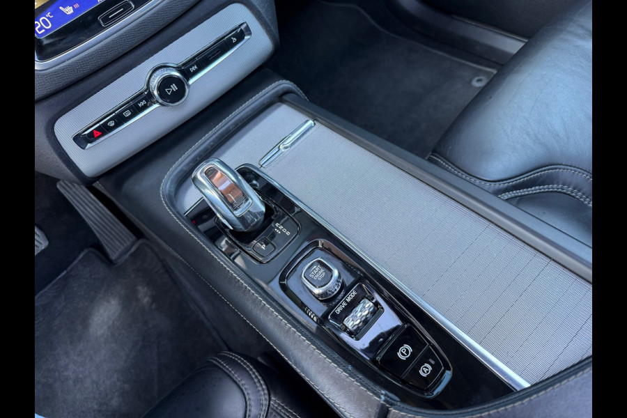 Volvo XC90 2.0 T8 Twin Engine AWD Inscription - Automaat - Leder - Navi - Camera
