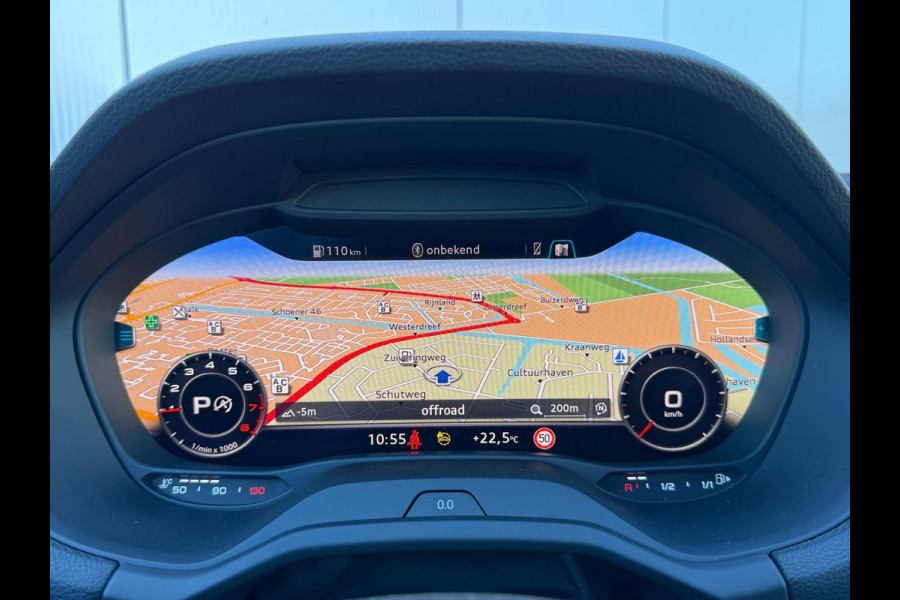 Audi Q2 35 TFSI S Line Automaat / Pano / LED / Keyless / Carplay / Camera