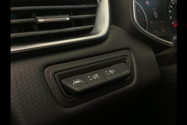 Renault Clio 1.0 TCe Zen AIRCO NAVI CRUISE BLUETOOTH VELGEN PDC 5DRS ELEK RAMEN CENT VERG NIEUWSTAAT
