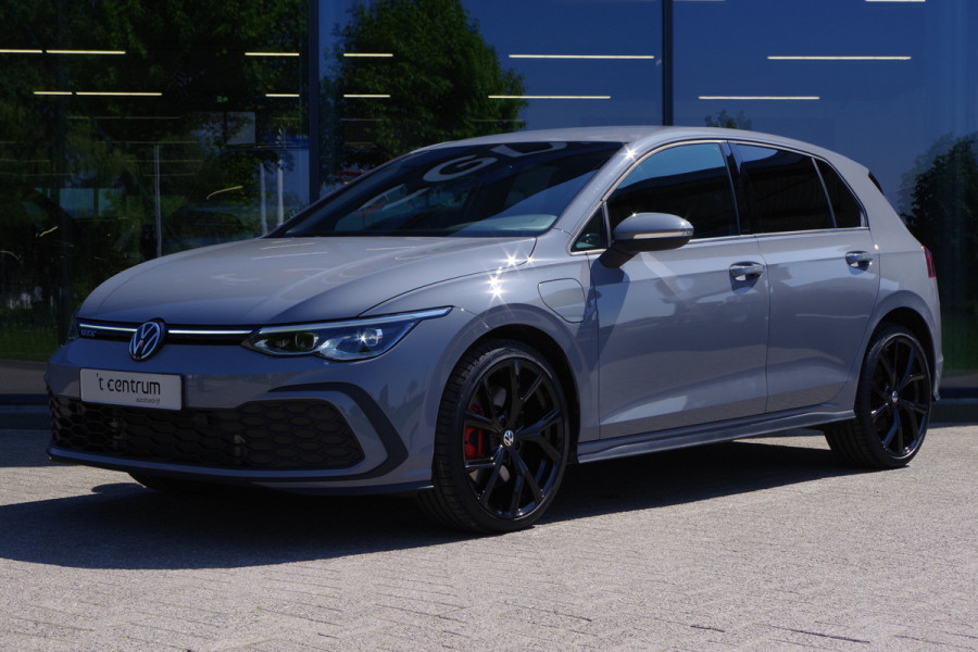 Volkswagen Golf 1.4 eHybrid GTE 245 PK PHEV, Winterpakket, Carplay, Adap. Cruise Control, Sfeerverlichting