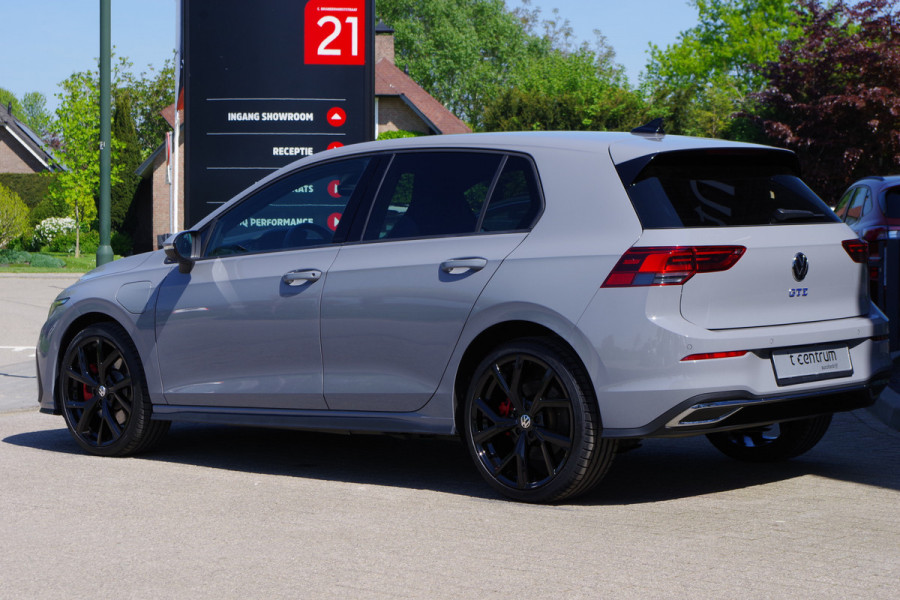 Volkswagen Golf 1.4 eHybrid GTE 245 PK PHEV, Winterpakket, Carplay, Adap. Cruise Control, Sfeerverlichting