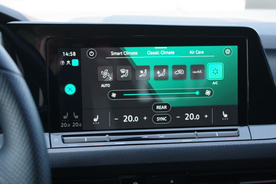 Volkswagen Golf 1.4 eHybrid GTE 245 PK PHEV, Winterpakket, Carplay, Adap. Cruise Control, Sfeerverlichting