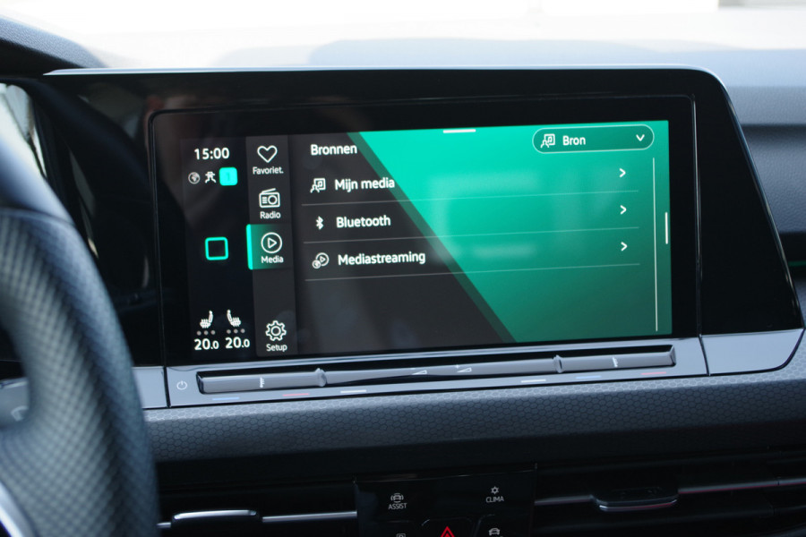 Volkswagen Golf 1.4 eHybrid GTE 245 PK PHEV, Winterpakket, Carplay, Adap. Cruise Control, Sfeerverlichting