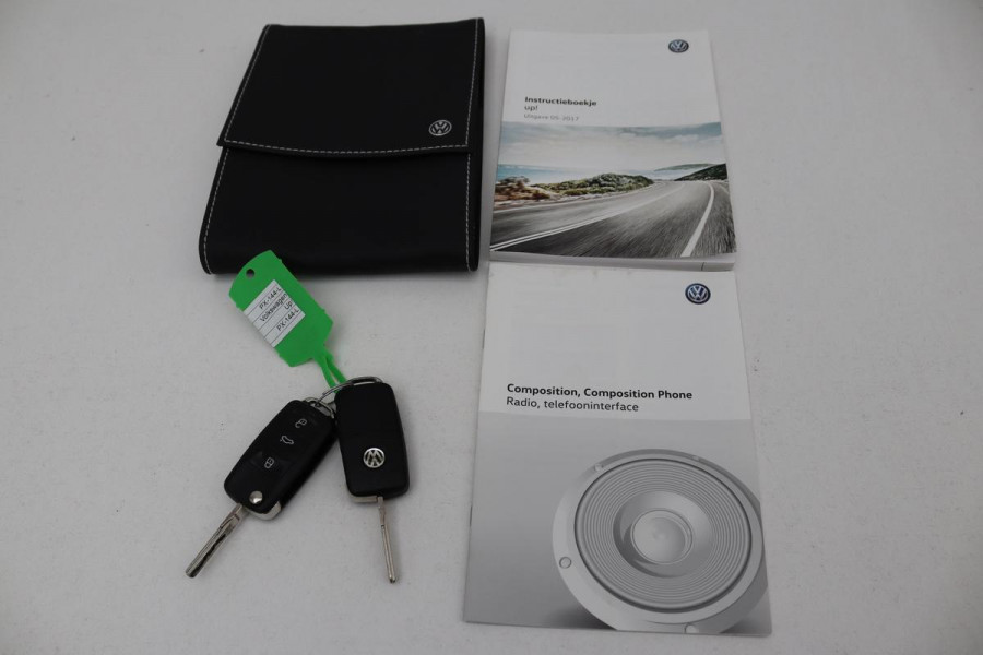 Volkswagen up! 1.0 Take Up! | Airco | Elektrische ramen | Radio | LED | Honey Yellow Metallic