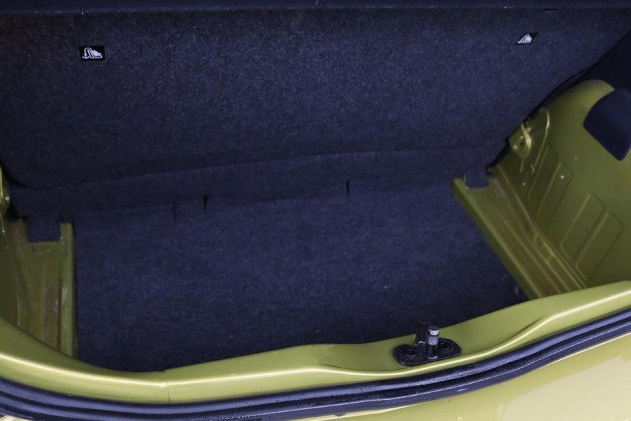 Volkswagen up! 1.0 Take Up! | Airco | Elektrische ramen | Radio | LED | Honey Yellow Metallic