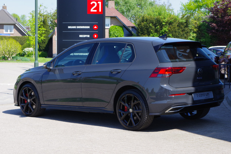 Volkswagen Golf 1.4 eHybrid GTE 245 PK PHEV, LED, Carplay, Sfeerverlichting, Adap. Cruise Control