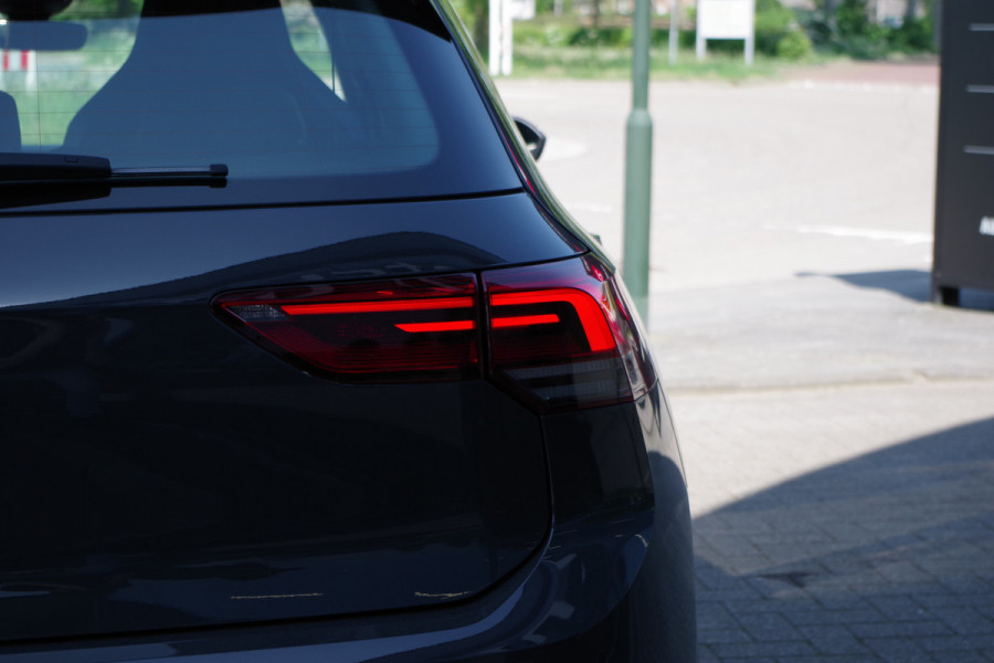 Volkswagen Golf 1.4 eHybrid GTE 245 PK PHEV, LED, Carplay, Sfeerverlichting, Adap. Cruise Control