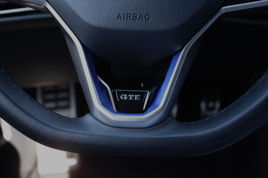 Volkswagen Golf 1.4 eHybrid GTE 245 PK PHEV, LED, Carplay, Sfeerverlichting, Adap. Cruise Control