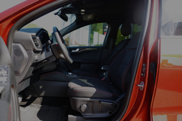 Ford Kuga 2.5 PHEV 225 PK ST-Line, Winterpakket, Adap. Cruise Control, Camera, Sportstuur, Carplay, Navigatie