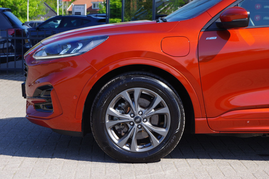 Ford Kuga 2.5 PHEV 225 PK ST-Line, Winterpakket, Adap. Cruise Control, Camera, Sportstuur, Carplay, Navigatie