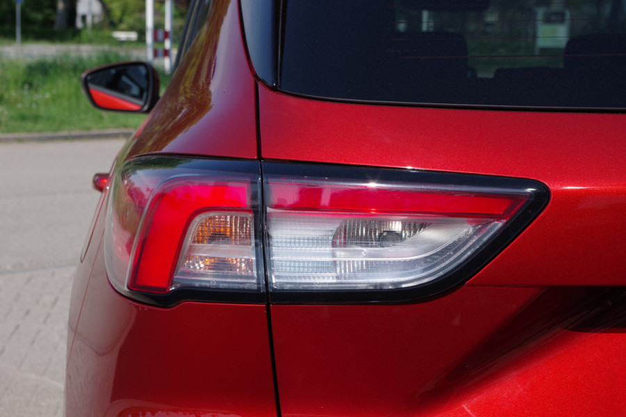 Ford Kuga 2.5 PHEV 225 PK ST-Line, Winterpakket, Adap. Cruise Control, Camera, Sportstuur, Carplay, Navigatie