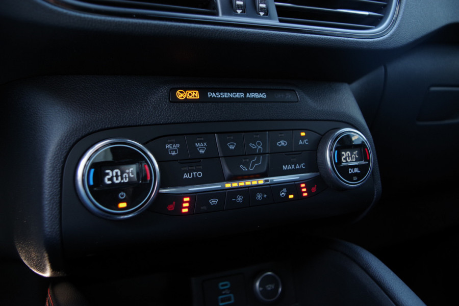 Ford Kuga 2.5 PHEV 225 PK ST-Line, Winterpakket, Adap. Cruise Control, Camera, Sportstuur, Carplay, Navigatie