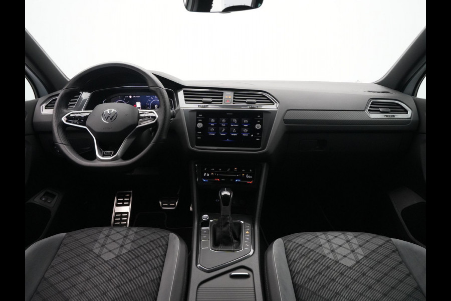 Volkswagen Tiguan 1.4 TSI 245pk eHybrid R-Line Business+ Navigatie Camera Keyless Assistentiepakket 270