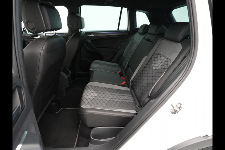 Volkswagen Tiguan 1.4 TSI 245pk eHybrid R-Line Business+ Navigatie Camera Keyless Assistentiepakket 270