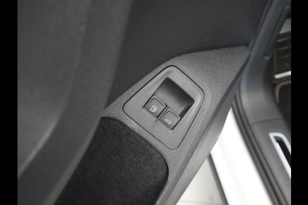 Volkswagen Tiguan 1.4 TSI 245pk eHybrid R-Line Business+ Navigatie Camera Keyless Assistentiepakket 270