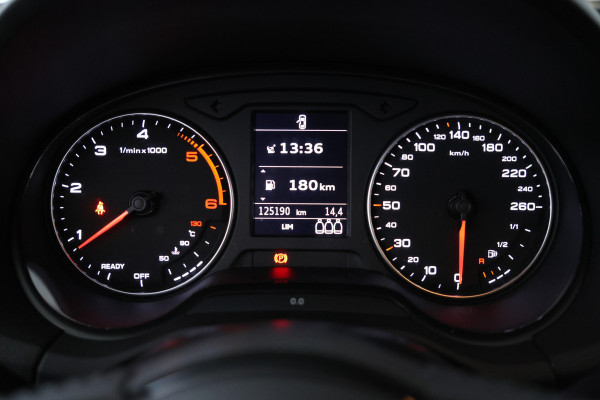 Audi Q2 30 TDI Design Airco, Navigatie, Parkeersensoren, Cruise Control