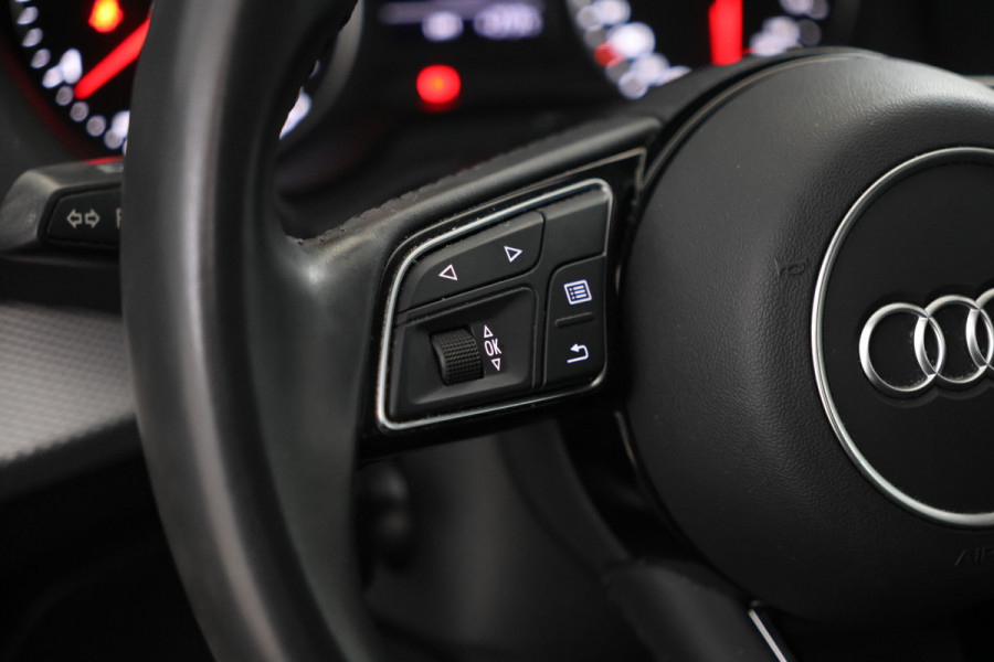 Audi Q2 30 TDI Design Airco, Navigatie, Parkeersensoren, Cruise Control