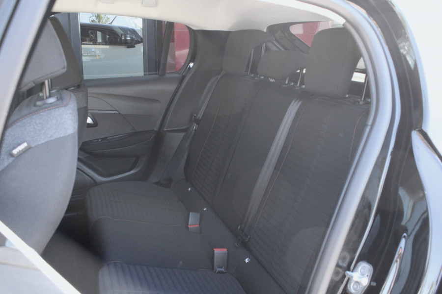 Peugeot 208 1.2 PureTech Active Pack | Trekhaak | Stoelverwarming