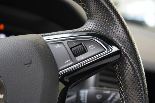 Škoda Kodiaq 1.5 TSI 150pk Sportline Business | Panoramadak | Memory | Trekhaak afn. | Camera | Canton audio