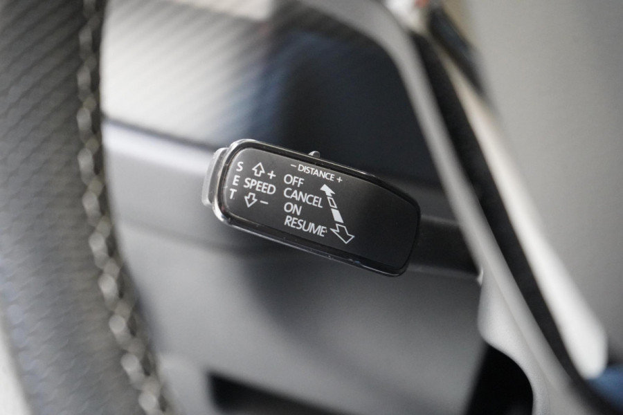 Škoda Kodiaq 1.5 TSI 150pk Sportline Business | Panoramadak | Memory | Trekhaak afn. | Camera | Canton audio