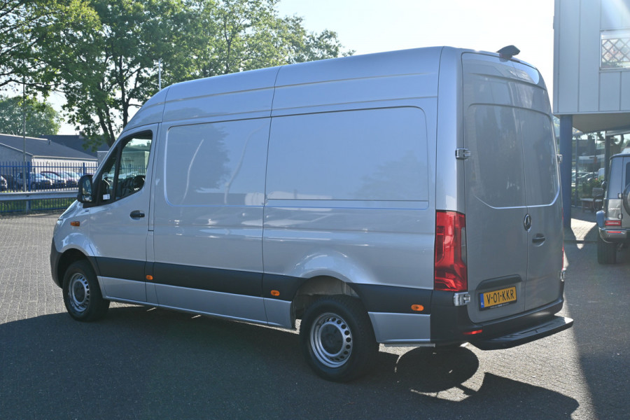 Mercedes-Benz Sprinter 317 CDI L2H2 RWD 360 Graden camera, Geveerde stoel, Navigatie MBUX