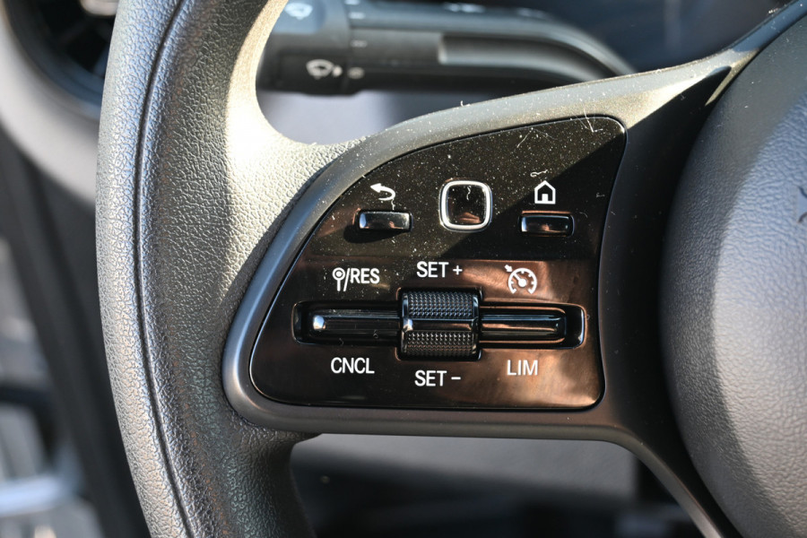 Mercedes-Benz Sprinter 317 CDI L2H2 RWD 360 Graden camera, Geveerde stoel, Navigatie MBUX