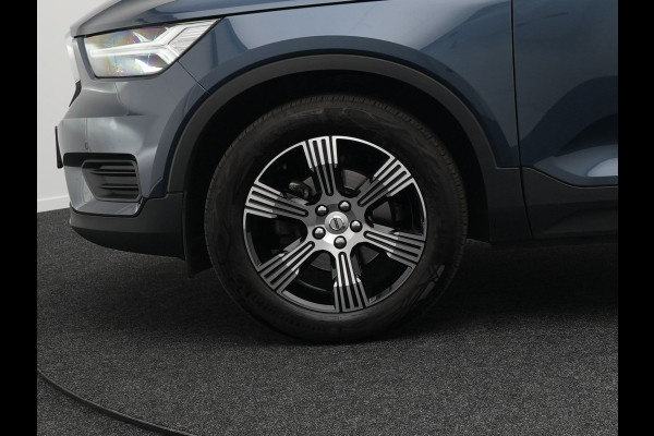 Volvo XC40 1.5 T3 Inscription | Leder | Carplay | Stoelverwarming | Led | Navi | Camera | Parkeersensoren |