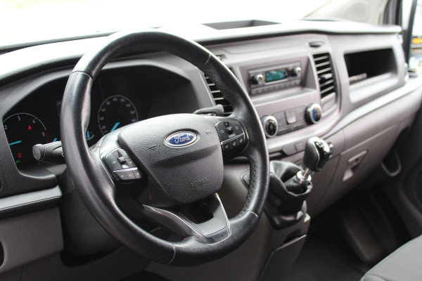 Ford Transit Custom 300 2.0-105pk TDCI L2H1 Trend Dubb. Cab. 6-zits parkeersensoren voor + achter - Bluetooth - Trekhaak - Cruise Control - Airco