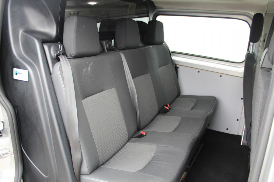 Ford Transit Custom 300 2.0-105pk TDCI L2H1 Trend Dubb. Cab. 6-zits parkeersensoren voor + achter - Bluetooth - Trekhaak - Cruise Control - Airco