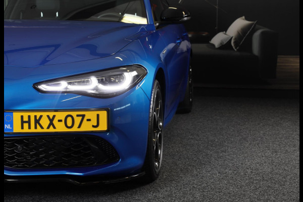 Alfa Romeo Giulia 2.0 T GME AWD Tributo Italiano / FACELIFT / Digital Cockpit / Acc / HK / Leder / Elek Stoelen / Camera / 19 Inch