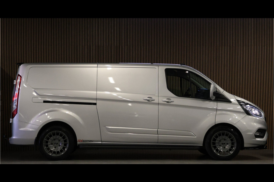 Ford Transit Custom 300 2.0 TDCI L2H1 Raptor Edition | CarPlay | Navigatie | Camera | Stoelverwarming | Dodehoek detector | DAB | 3-Zitter | Dealer onderhouden | Nieuwe APK