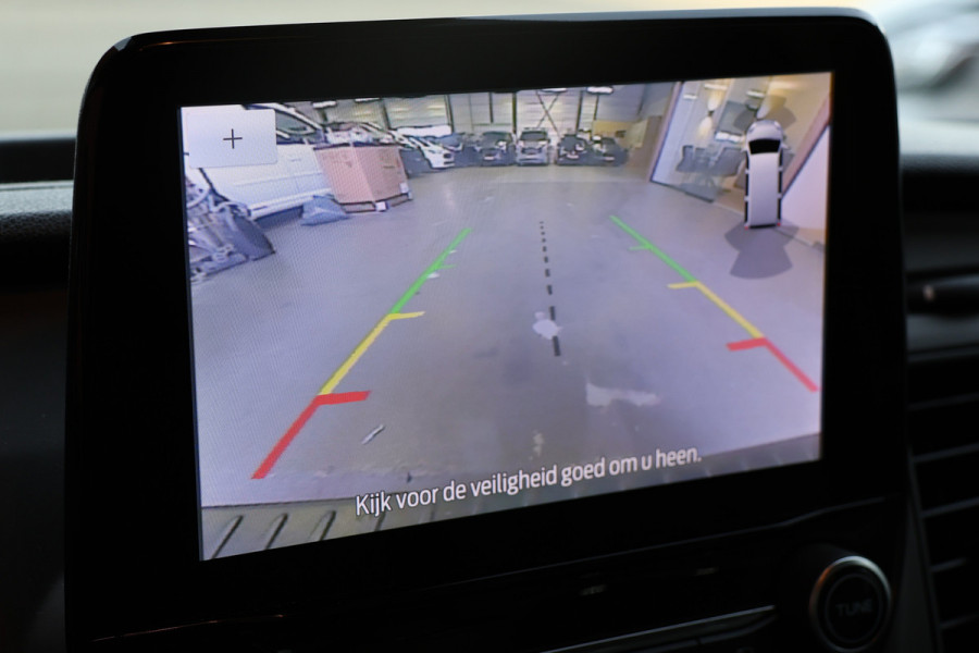 Ford Transit Custom 300 2.0 TDCI L2H1 Raptor Edition | CarPlay | Navigatie | Camera | Stoelverwarming | Dodehoek detector | DAB | 3-Zitter | Dealer onderhouden | Nieuwe APK