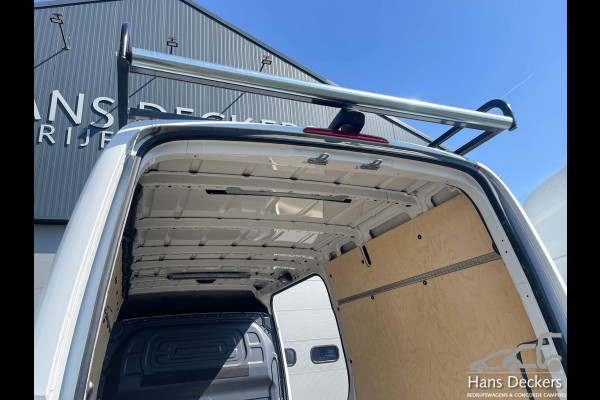 Mercedes-Benz Sprinter 317 L2H2 MBUX 170PK Airco Imperiaal Trekhaak Camera Navi Parkeersensoren BPM Vrij