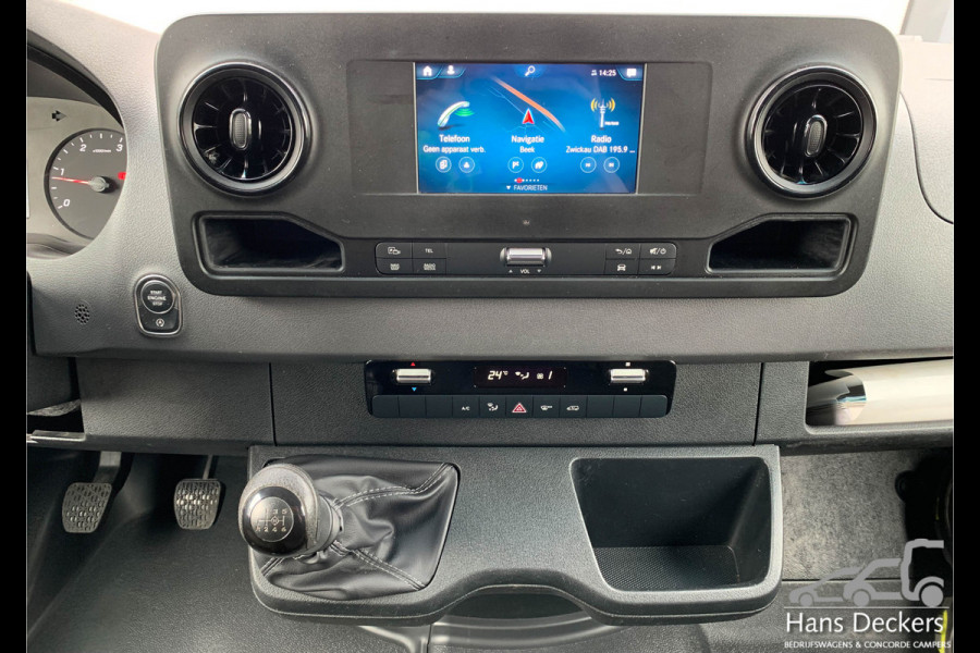 Mercedes-Benz Sprinter 317 L2H2 MBUX 170PK Airco Imperiaal Trekhaak Camera Navi Parkeersensoren BPM Vrij