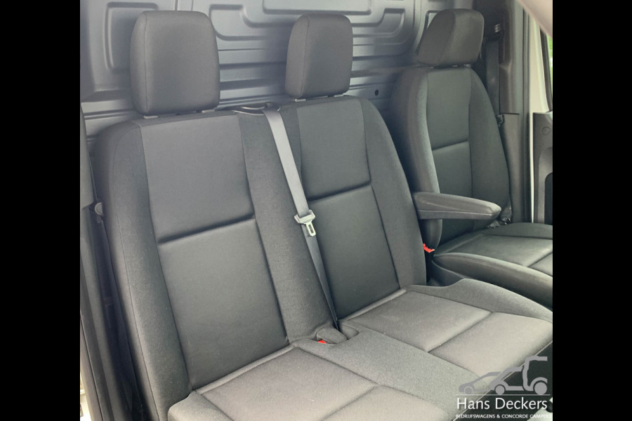 Mercedes-Benz Sprinter 317 L2H2 MBUX 170PK Airco Imperiaal Trekhaak Camera Navi Parkeersensoren BPM Vrij