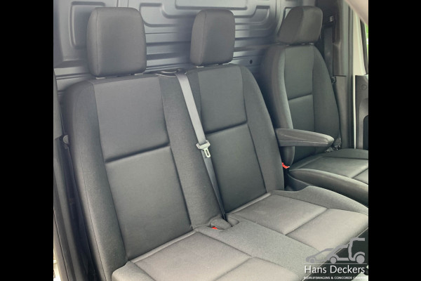 Mercedes-Benz Sprinter 317 L2H2 MBUX 170PK Airco Imperiaal Trekhaak Camera Navi Parkeersensoren BPM Vrij