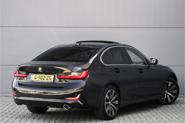 BMW 3-serie 320i High Exec Ed Schuifdak Trekhaak HUD 1e Eig